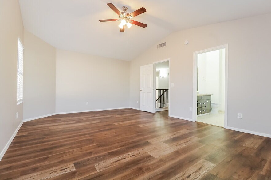 Building Photo - 5142 W Piute Ave