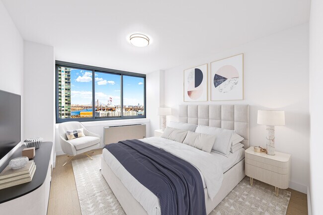 Interior Photo - 4705 Center Boulevard