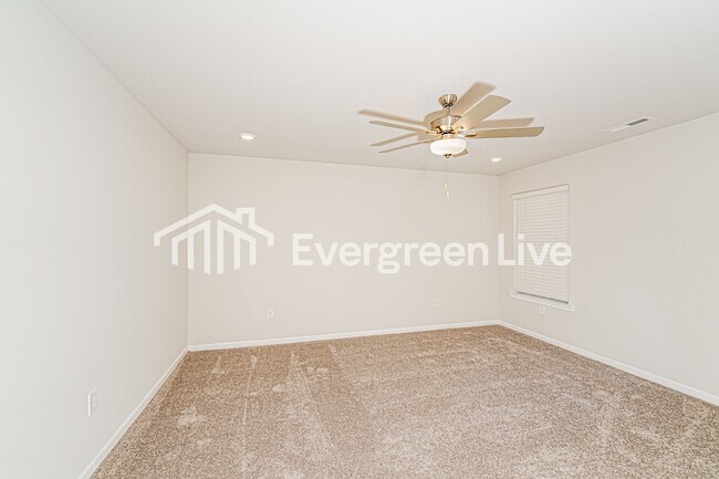 Building Photo - 212 Exeter St