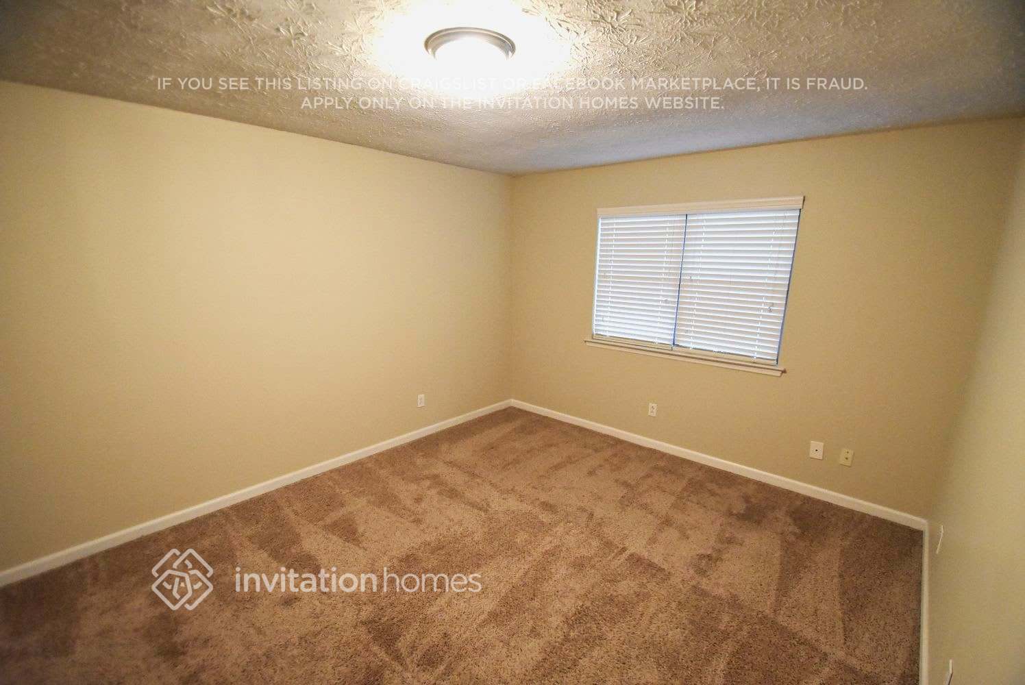 Building Photo - 3161 Octavia Ln