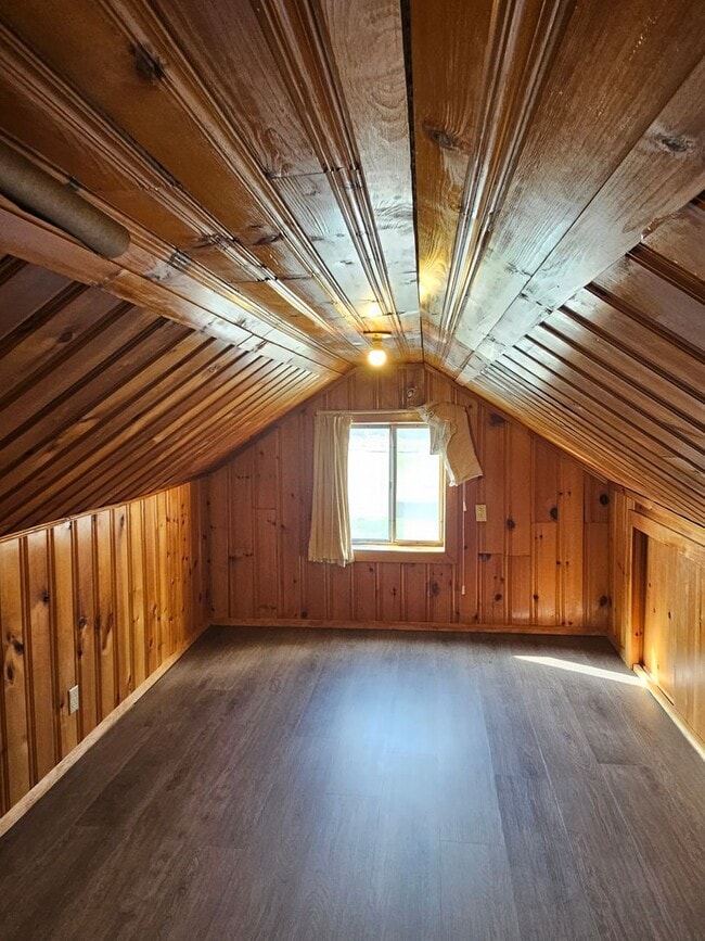 Building Photo - Pet friendly Single Family Home in Potlatch
