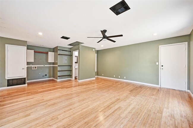 Building Photo - 5304 China Berry Rd