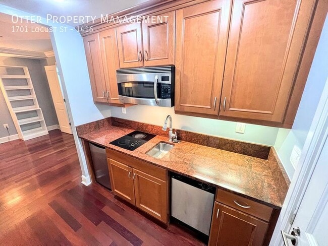 Building Photo - 1701 Locust St