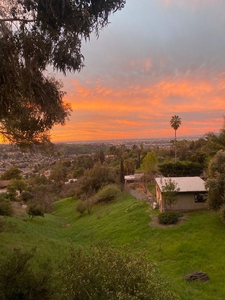 Building Photo - 640 Rome Dr