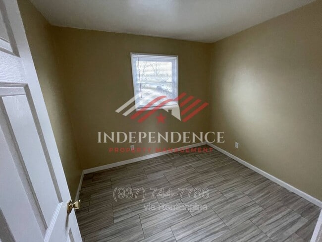 Building Photo - 4381 Marlowe St