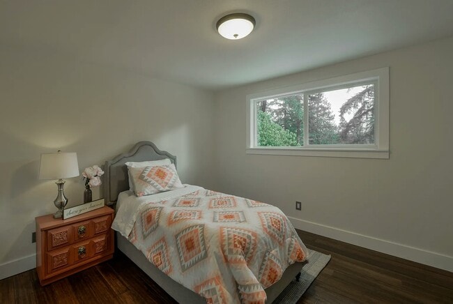 Building Photo - 535 Mt Jupiter Dr SW