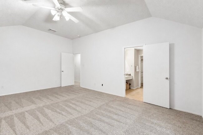 Building Photo - 11430 Moonlight Ridge Dr
