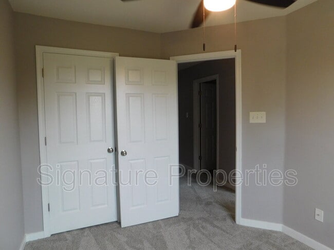 Building Photo - 8197 Belton Cir
