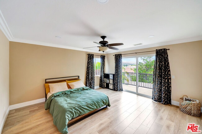 Building Photo - 27060 Mountain Willow Ln