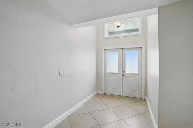 Building Photo - 1311 SW 44th St