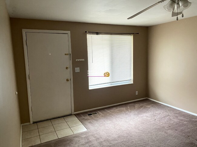 Building Photo - 824-826 E White Maple Way (3700 S)