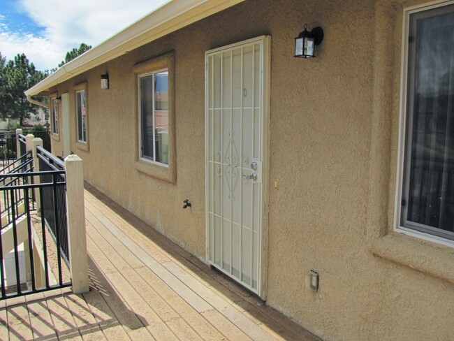 Building Photo - 2BR/2BA, 1024 sq.ft. condo in Sierra Vista...