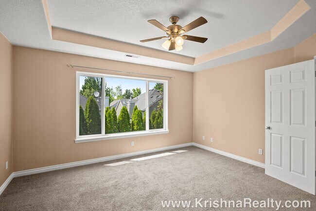 Building Photo - Beautiful  3BD* 2.5 BA* Single Family Home...