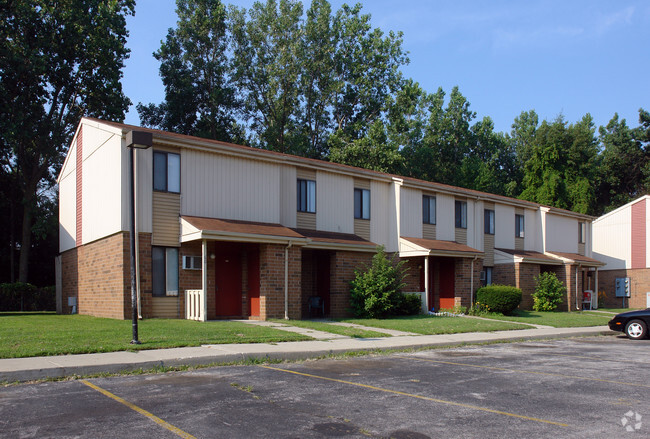 Building Photo - North Towne Village