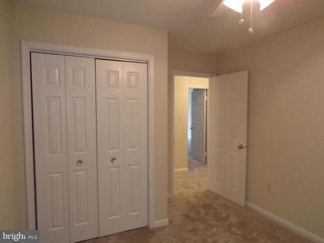Building Photo - 8305 Ridge Crossing Ln