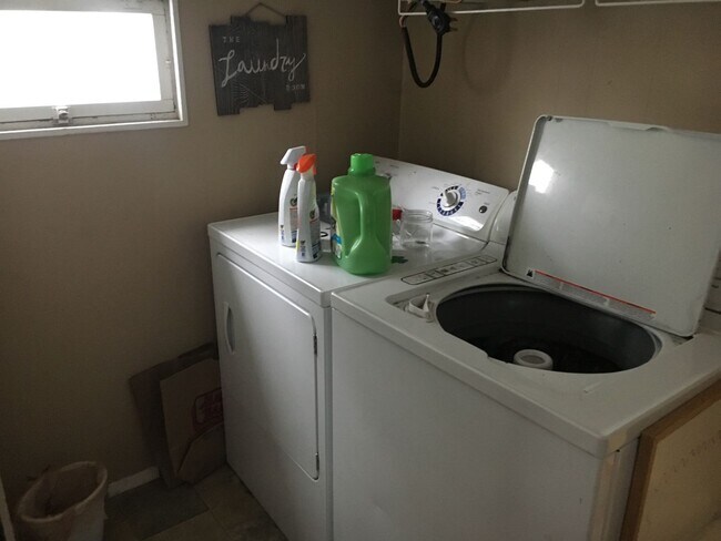 Building Photo - 11-13 Lafayette Street