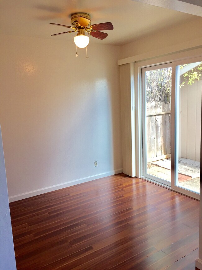 Building Photo - 16755 Del Monte Avenue