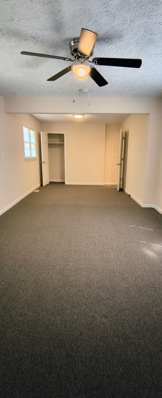 Building Photo - 4209 Canby Ln
