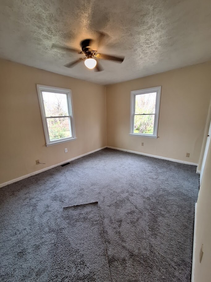 Building Photo - 3007 Penway Ave