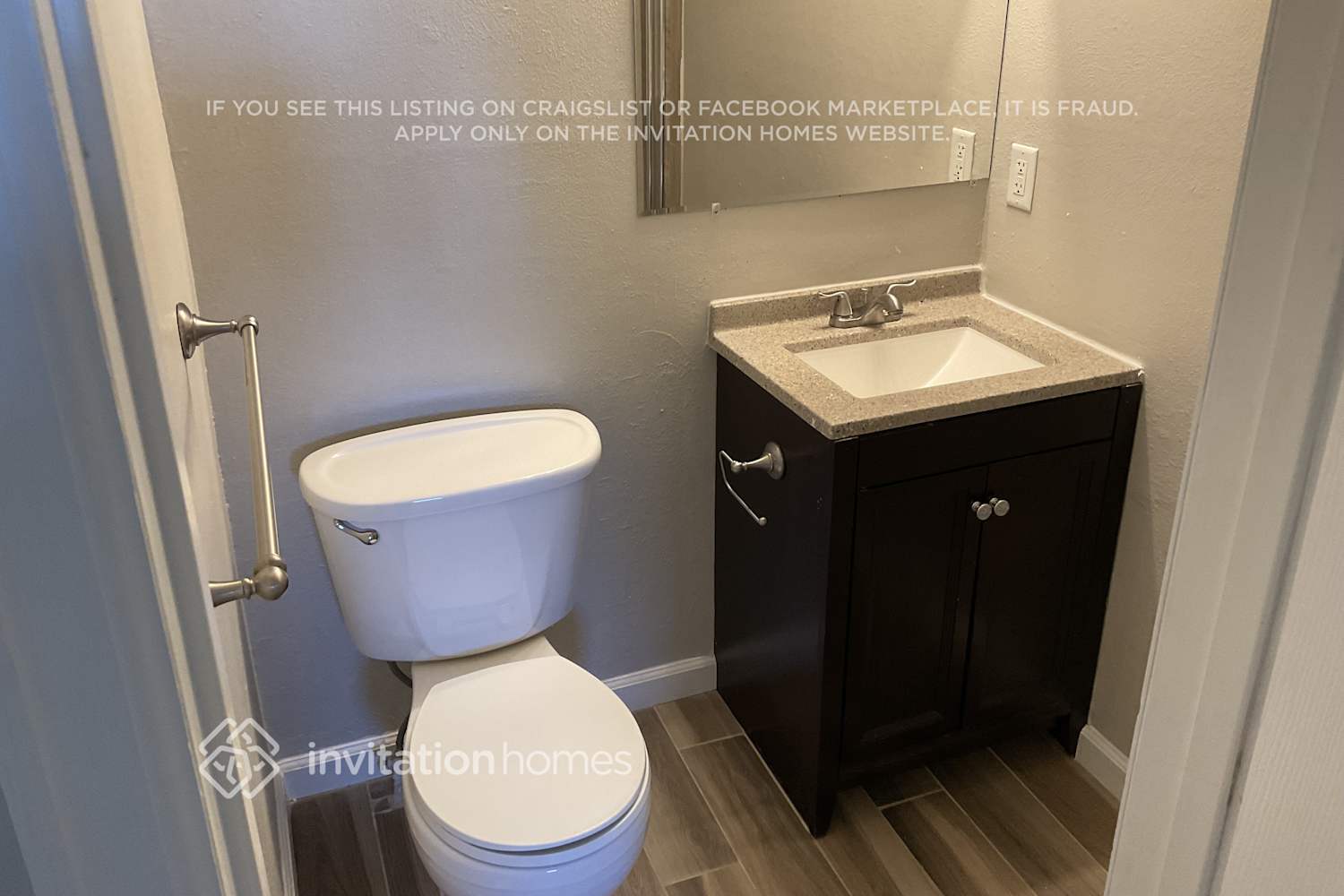 Building Photo - 3993 S Pitkin Way