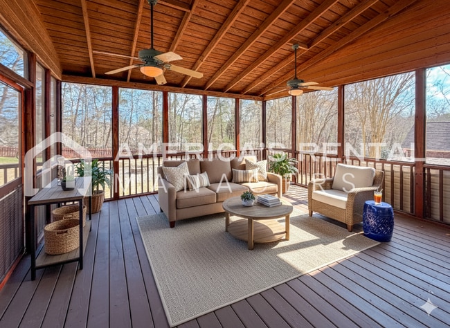 Building Photo - Spacious Five Bedroom Residence in Meadowbrook!