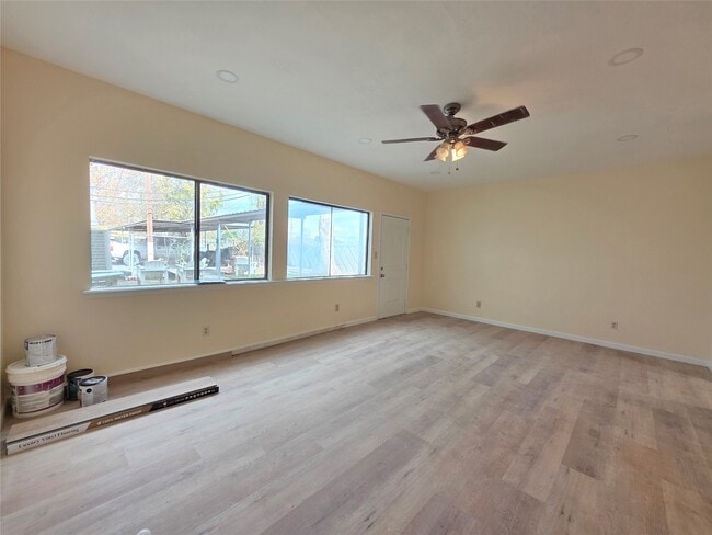 Building Photo - 618 S Frazier St