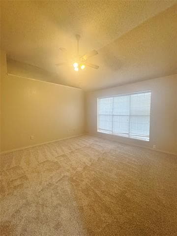 Building Photo - 1600 Weatherstone Dr