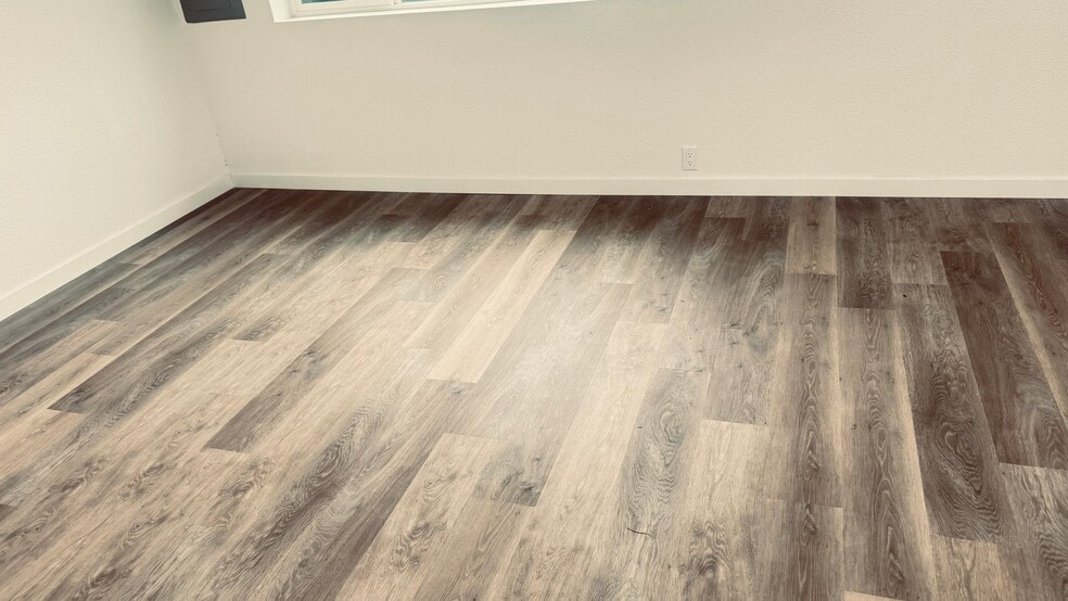 Building Photo - 12706 94th Ave E