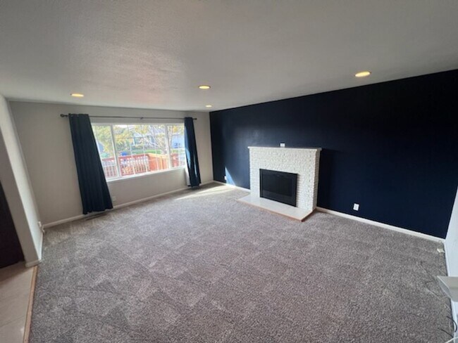 Building Photo - Nor Cal Realty, Inc - Coming soon - 3 bedroom 2 bath house with 2 car garage. Coming soon