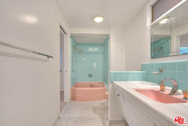 Building Photo - 4509 Don Miguel Dr