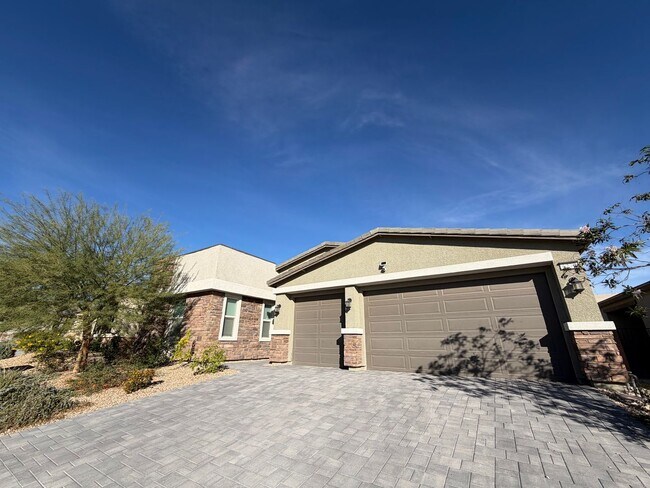 Building Photo - Stunning Build! Upgraded 3-Bed Home w/ 3-C...