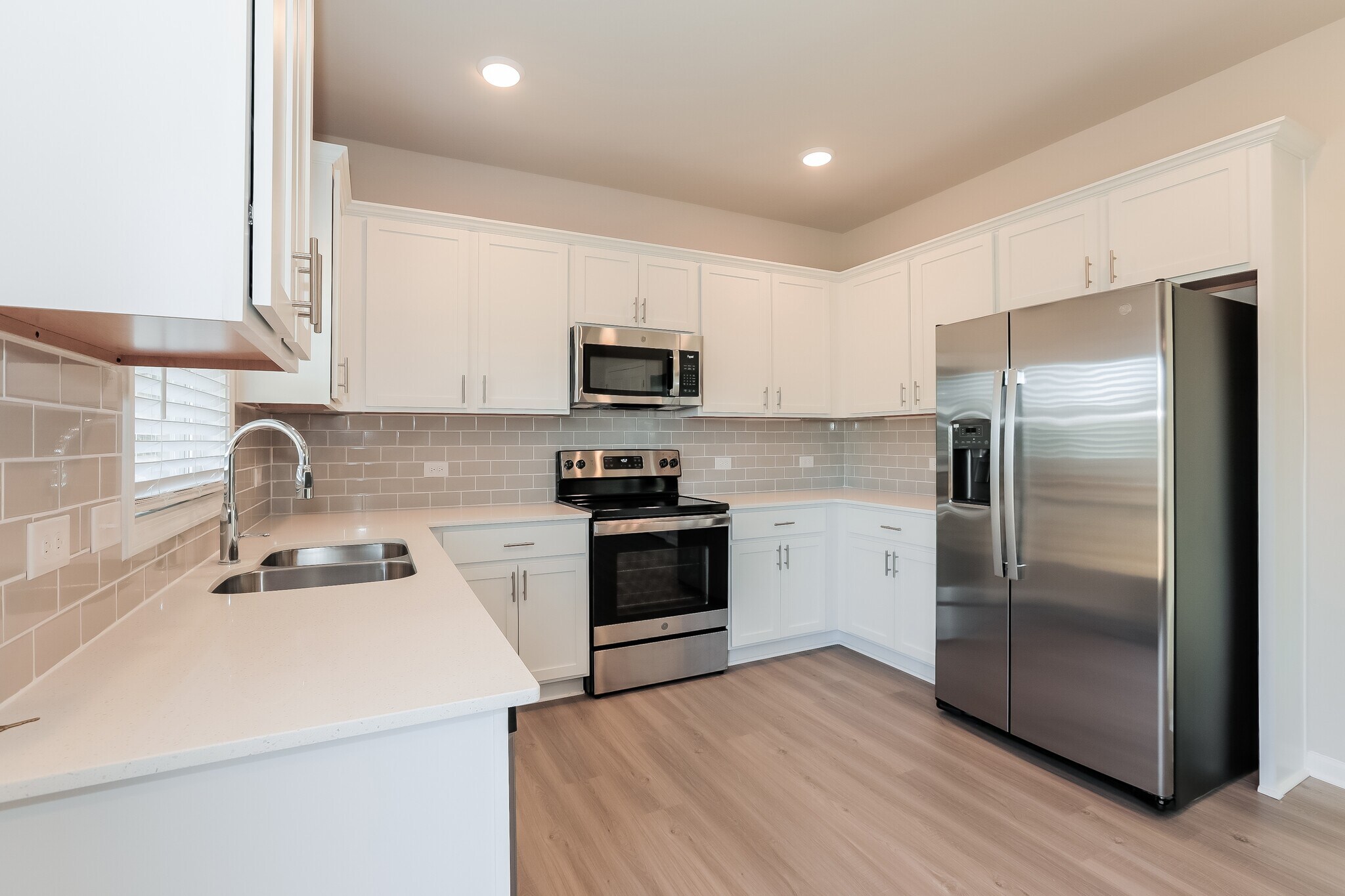 Building Photo - 3453 Sugarberry Dr