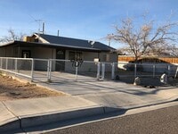Building Photo - AVAILABLE NOW!!