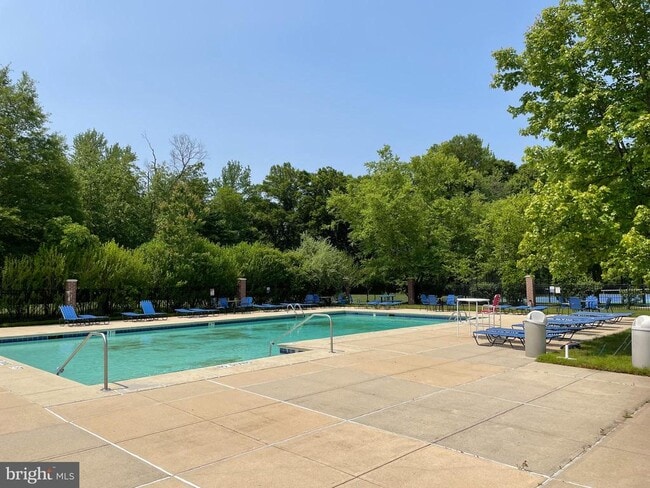 Building Photo - 46 Warwick Rd