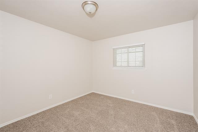 Building Photo - 617 Faye St