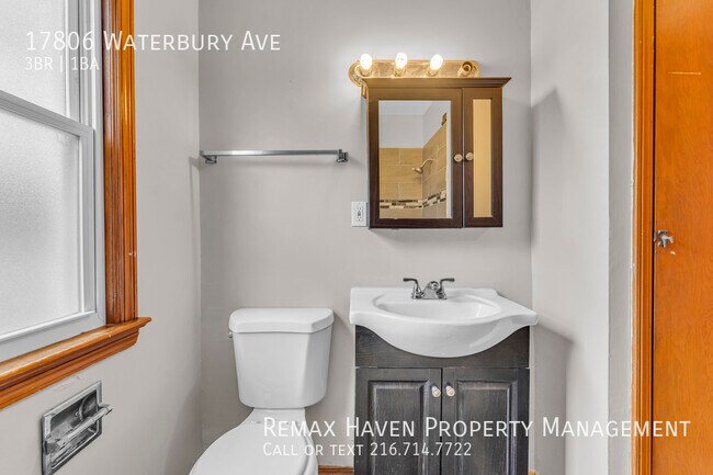 Building Photo - 17806 Waterbury Ave