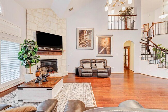Building Photo - 20307 Cortina Valley Dr