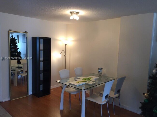 Building Photo - 2780 NE 183rd St