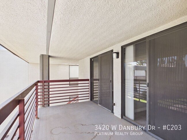 Building Photo - 3420 W Danbury Dr