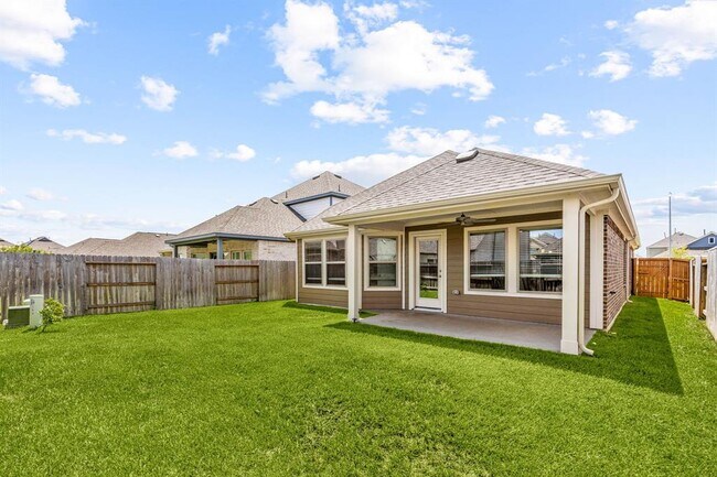 Building Photo - 21618 Coral Mist Dr