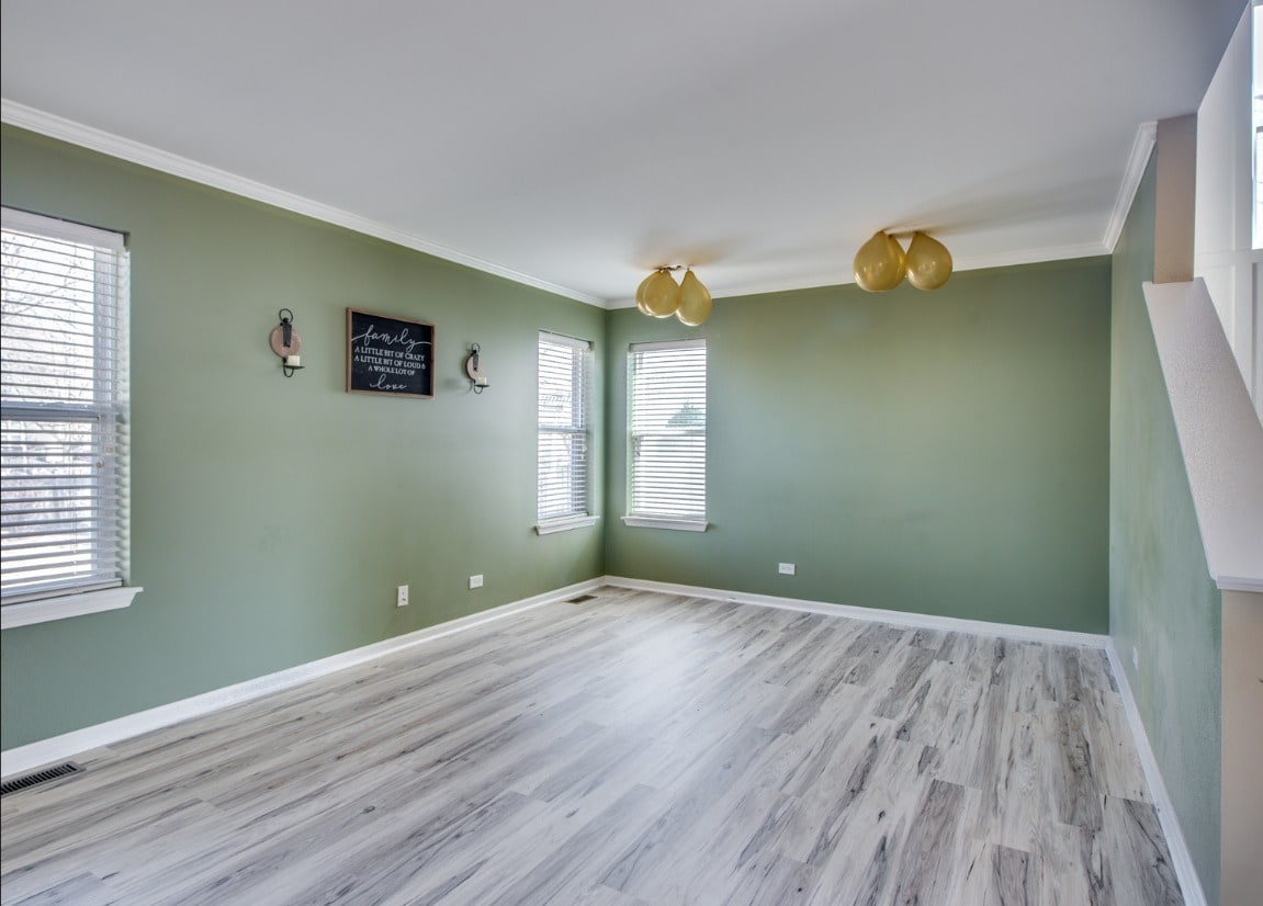 Building Photo - 2758 Hillsboro Blvd
