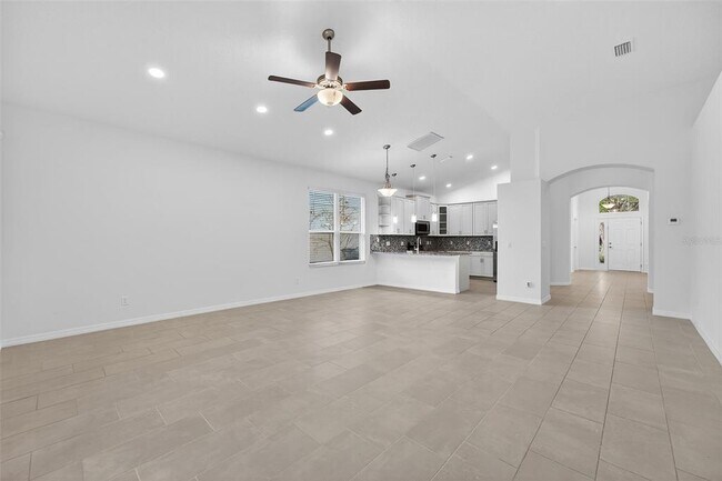 Building Photo - 3043 Lake Jean Dr