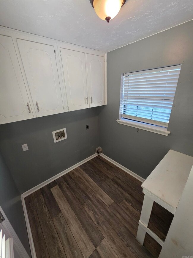 Building Photo - 74 Pond St