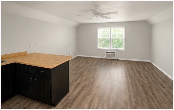 Living space - 529 Meriwether Rd NW