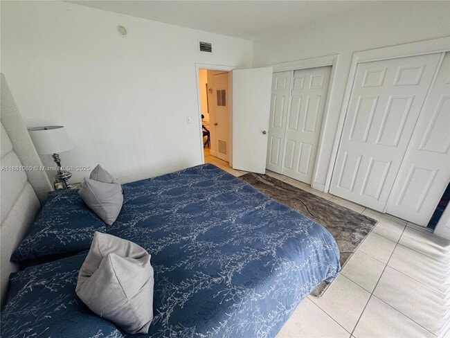 Building Photo - 1405 NW 103rd St