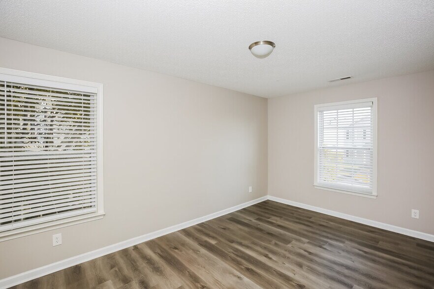 Building Photo - 4034 Kellybrook Dr