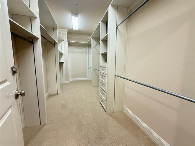 Building Photo - 6505 Bandera Ave