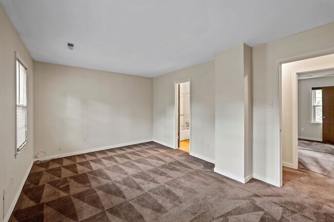 Building Photo - 2223 Bowlin Ct