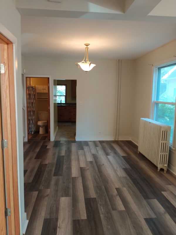 Building Photo - 2720 N Girard Ave