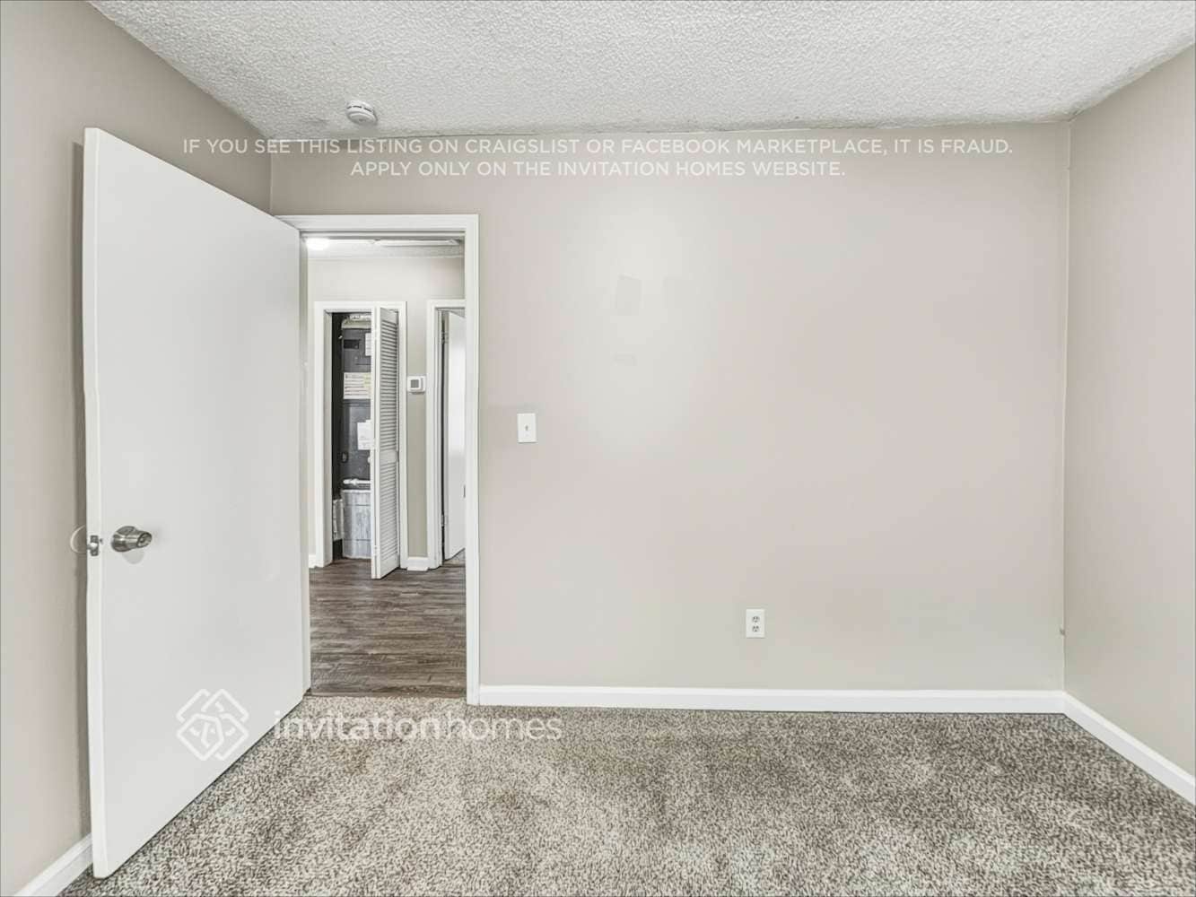Building Photo - 443 Linda Ln